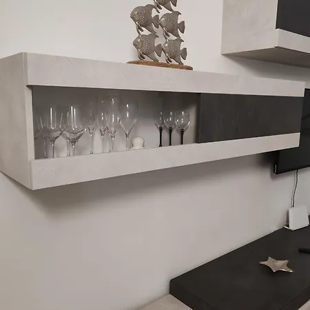 Ondina In Versilia Viareggio